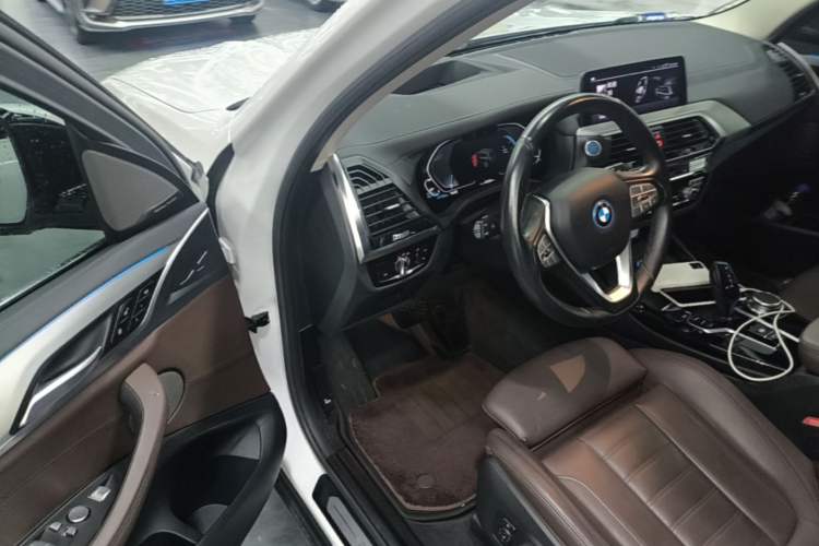 Used BMW iX3 2021 Updated Leading Type Driver Seat