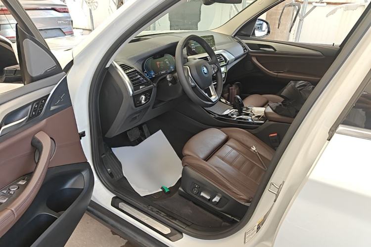 Used BMW iX3 2021 Updated Leading Type Driver Seat