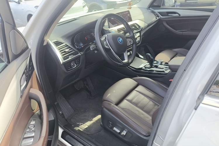 Used BMW iX3 2021 Leading Type Driver Seat