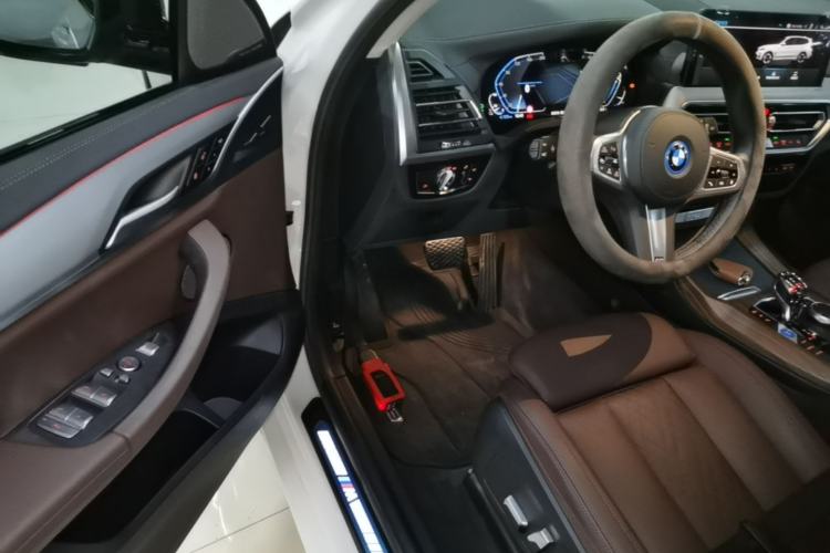 Used BMW iX3 2021 Updated Leading Type Driver Seat