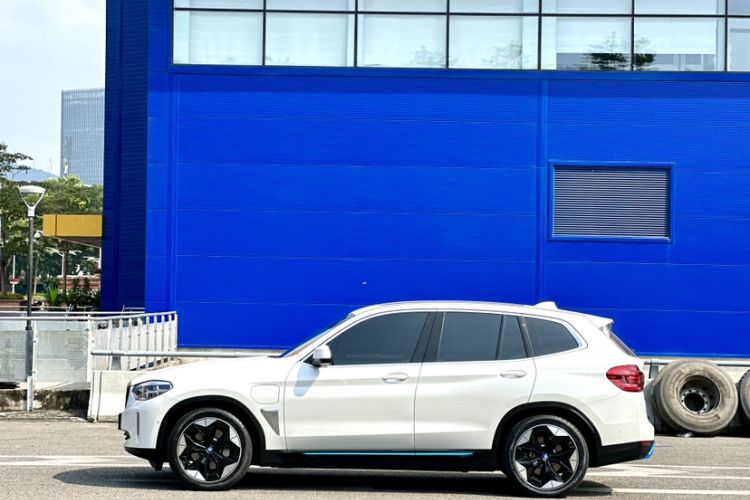 Used BMW iX3 2021 Leading Type Exterior 1