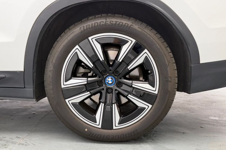 Used BMW iX3 2021 Leading Model Exterior 1