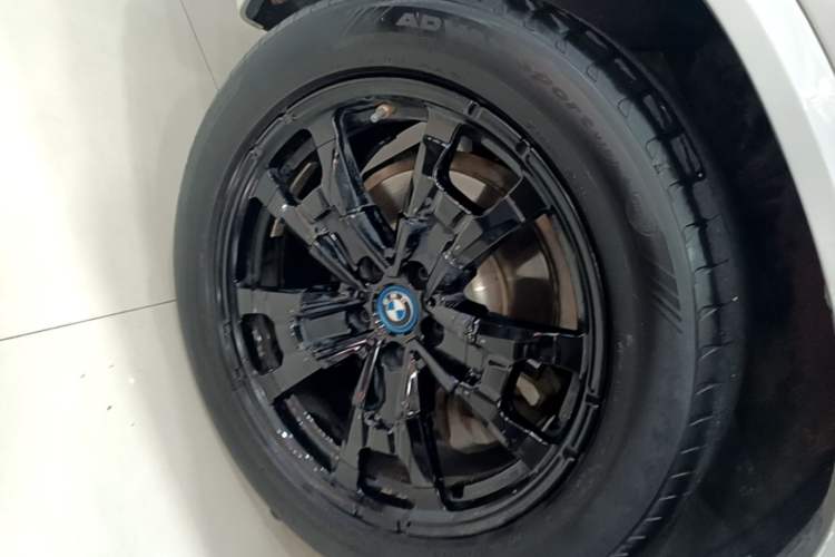 Used BMW iX3 2021 Updated Leading Edition Exterior 2