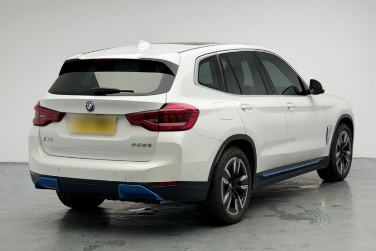 Used BMW iX3 2021 Leading Model Exterior 3