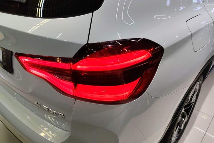 Used BMW iX3 2021 Updated Leading Edition Exterior 3