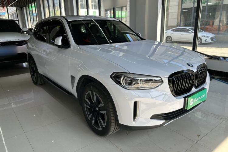 Used BMW iX3 2021 Leading Model Exterior 3