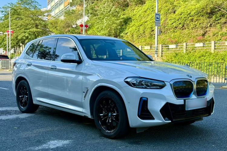 Used BMW iX3 2021 Updated Leading Edition Exterior 4