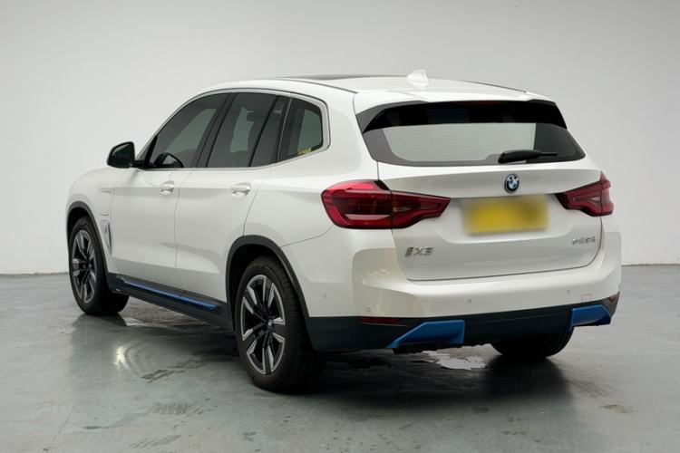 Used BMW iX3 2021 Leading Model Exterior 6