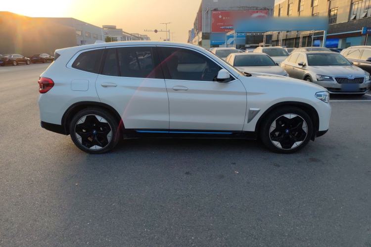 Used BMW iX3 2021 Updated Leading Type Exterior 6