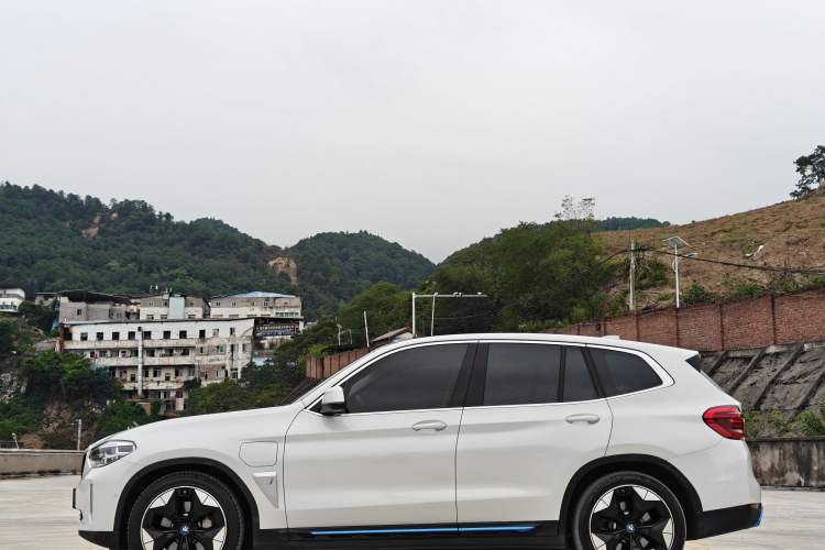 Used BMW iX3 2021 Updated Leading Type Exterior 7