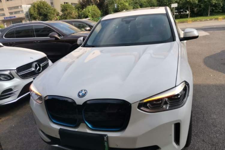 Used BMW iX3 2021 Leading Model Front