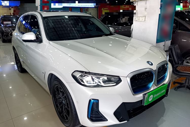 Used BMW iX3 2021 Updated Leading Edition Front Right 45 Deg