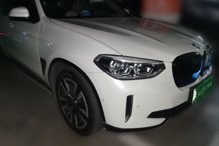 Used BMW iX3 2021 Updated Leading Edition Front Right 45 Deg