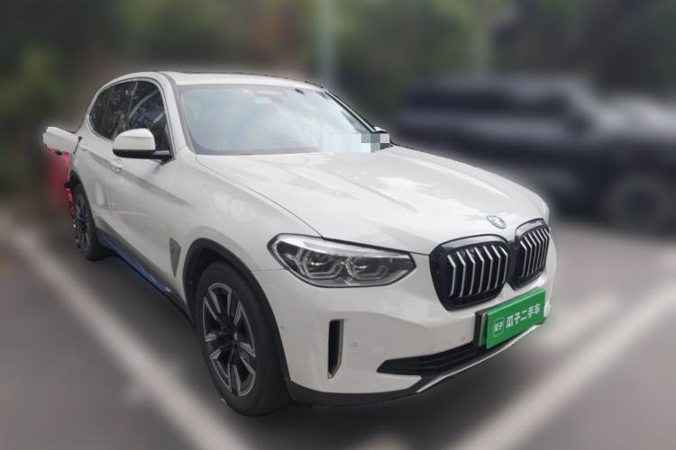 Used BMW iX3 2021 Updated Leading Edition Front Right 45 Deg