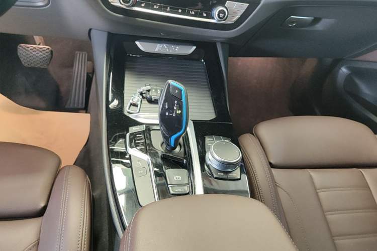 Used BMW iX3 2021 Updated Leading Type Gear Lever