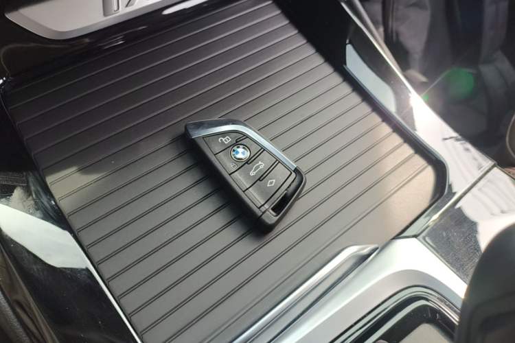 Used BMW iX3 2021 Leading Type Interior 1