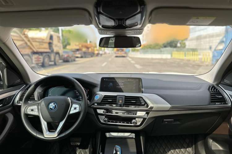Used BMW iX3 2021 Leading Type Interior 2
