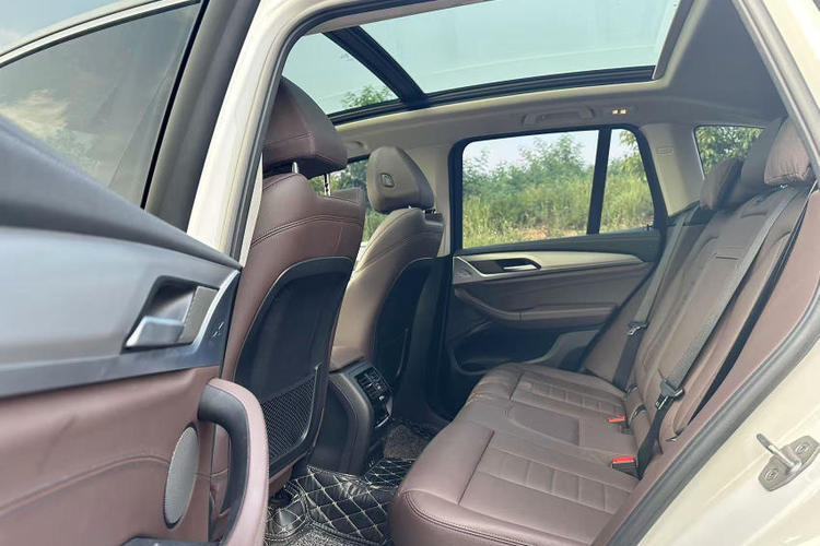 Used BMW iX3 2021 Updated Leading Type Interior 2
