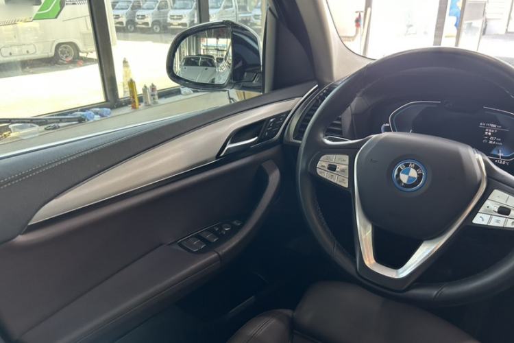Used BMW iX3 2021 Leading Model Interior 3