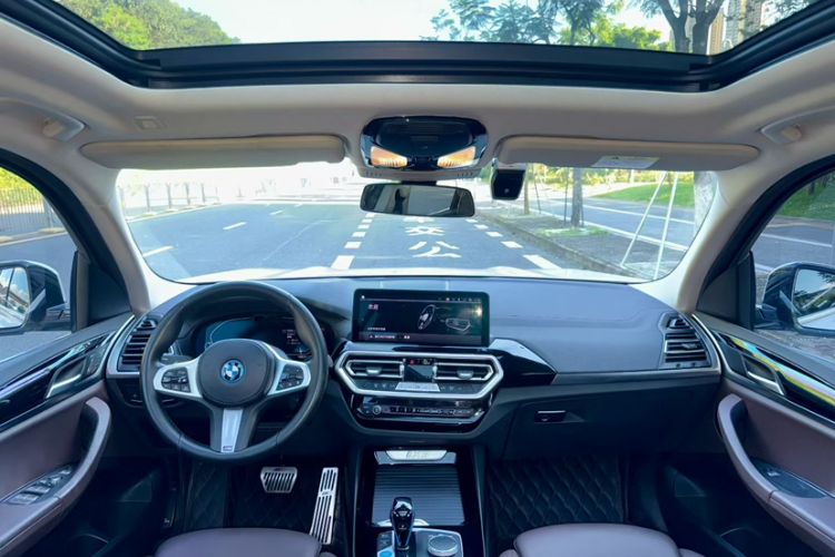 Used BMW iX3 2021 Updated Leading Edition Interior 4