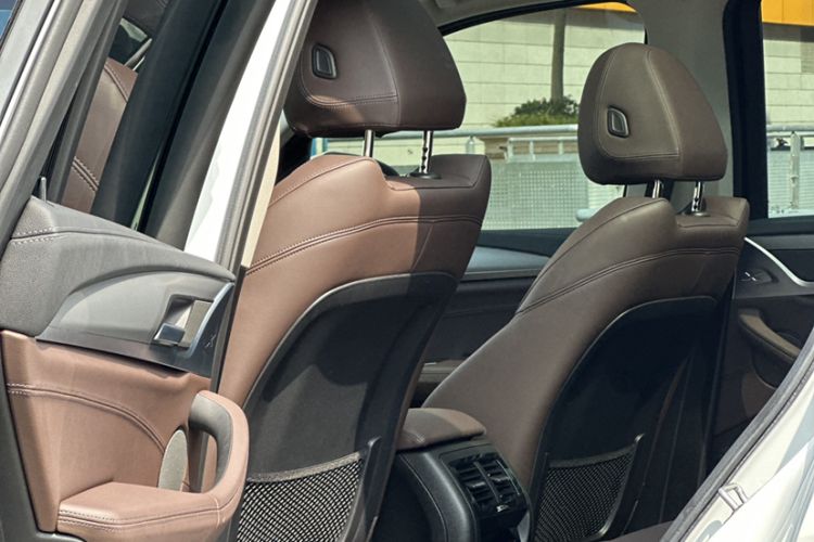 Used BMW iX3 2021 Leading Type Interior 5