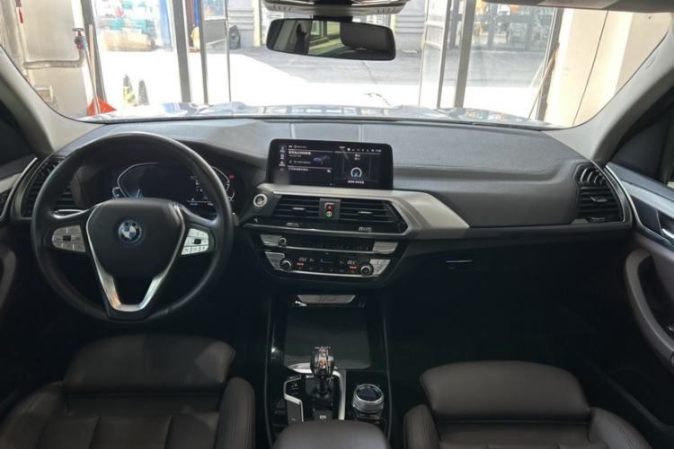 Used BMW iX3 2021 Leading Model Interior 6