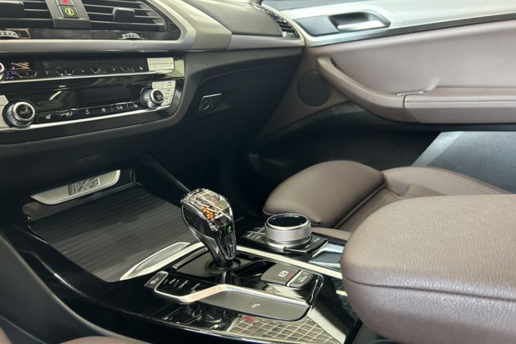 Used BMW iX3 2021 Leading Model Interior 7