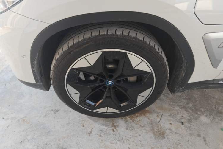 Used BMW iX3 2021 Updated Leading Type Left Front Wheel Hub