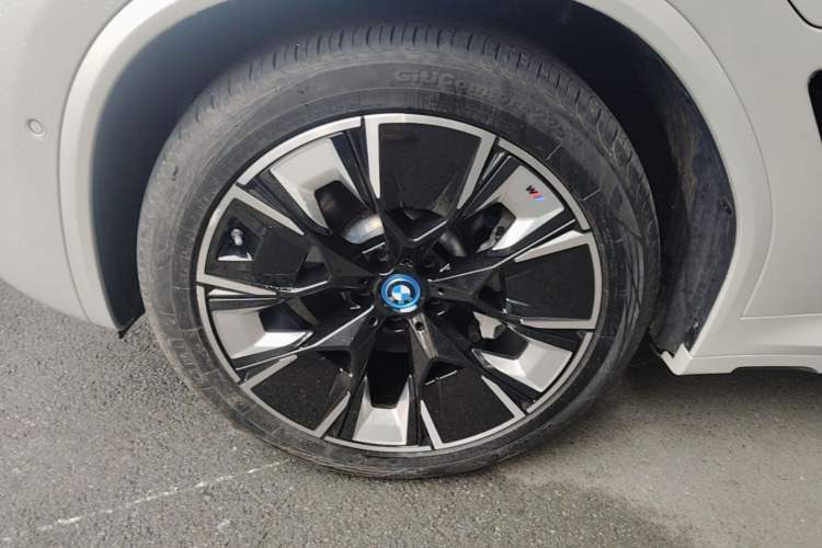 Used BMW iX3 2021 Updated Leading Type Left Front Wheel Hub