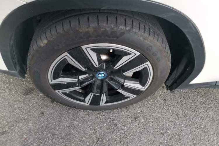 Used BMW iX3 2021 Leading Model Left Front Wheel Hub