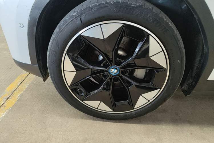 Used BMW iX3 2021 Updated Leading Type Left Front Wheel Hub