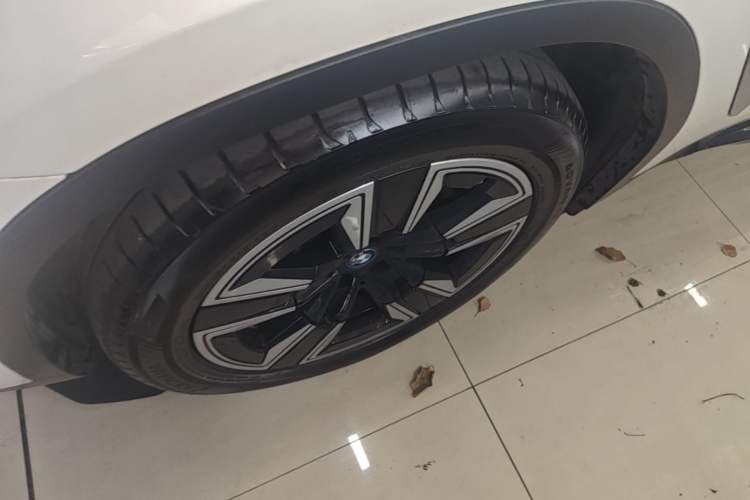 Used BMW iX3 2021 Updated Leading Edition Left Front Wheel Hub