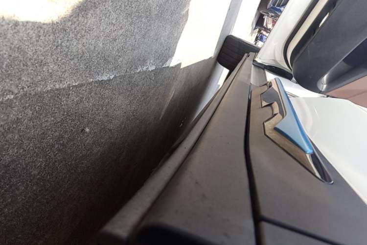 Used BMW iX3 2021 Updated Leading Type Left Side Sill