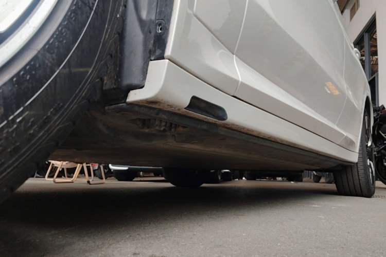 Used BMW iX3 2021 Updated Leading Type Left Side Sill