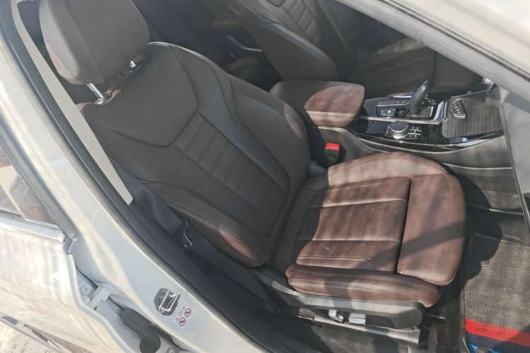 Used BMW iX3 2021 Updated Leading Type Right Front Seat