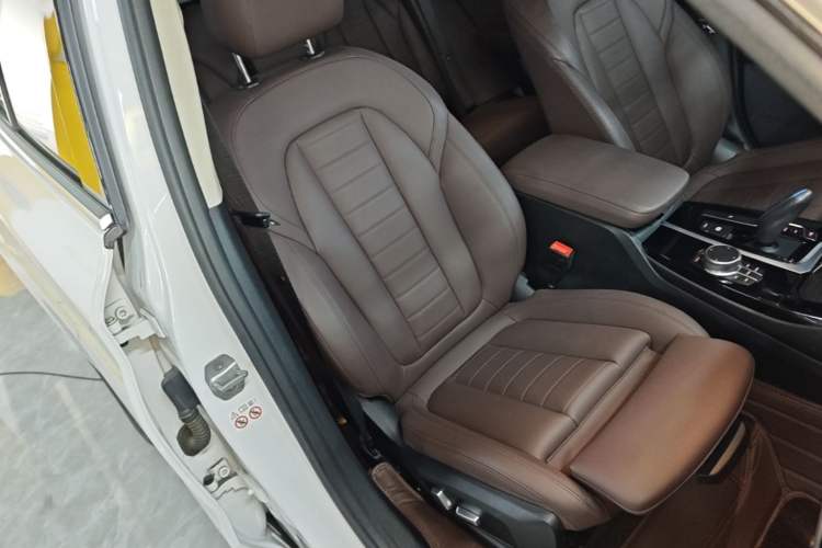 Used BMW iX3 2021 Leading Model Right Front Seat