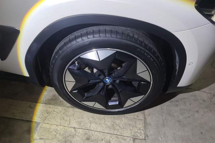 Used BMW iX3 2021 Updated Leading Type Right Front Wheel Hub