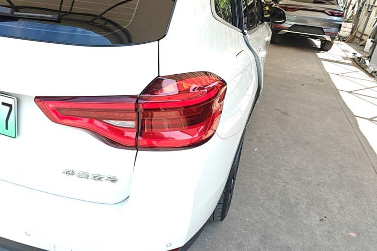 Used BMW iX3 2021 Updated Leading Type Right Rear Taillight