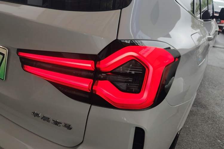 Used BMW iX3 2021 Updated Leading Type Right Rear Taillight