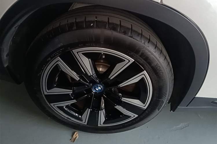 Used BMW iX3 2021 Updated Leading Edition Right Rear Wheel Hub
