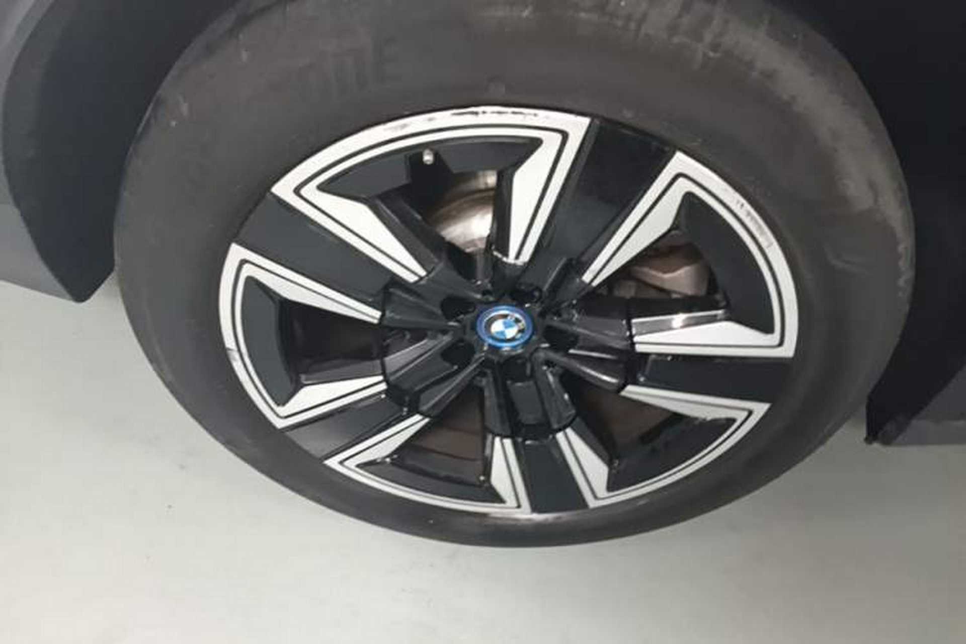 Used BMW iX3 2021 Leading Model Right Rear Wheel Hub