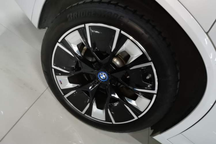 Used BMW iX3 2021 Updated Leading Type Right Rear Wheel Hub