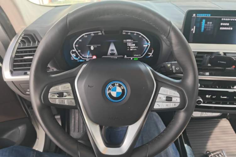 Used BMW iX3 2021 Updated Leading Type Steering Wheel