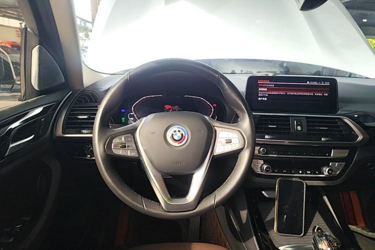 Used BMW iX3 2021 Updated Leading Edition Steering Wheel