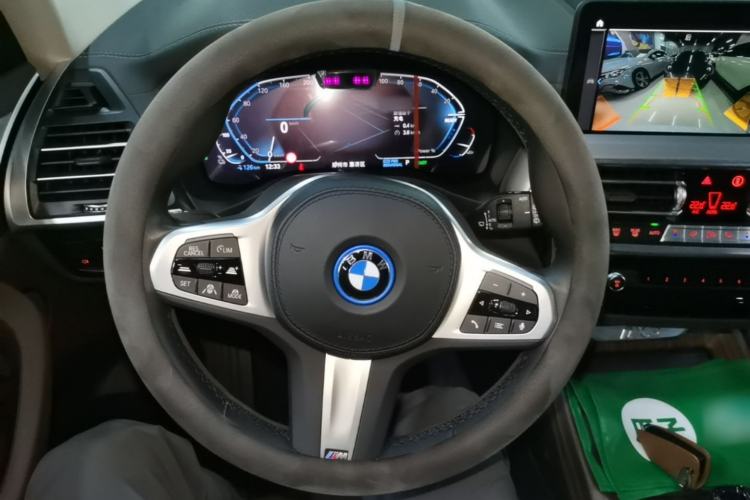 Used BMW iX3 2021 Updated Leading Type Steering Wheel