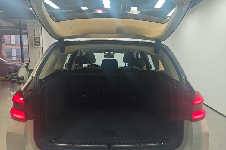 Used BMW iX3 2021 Leading Model Trunk