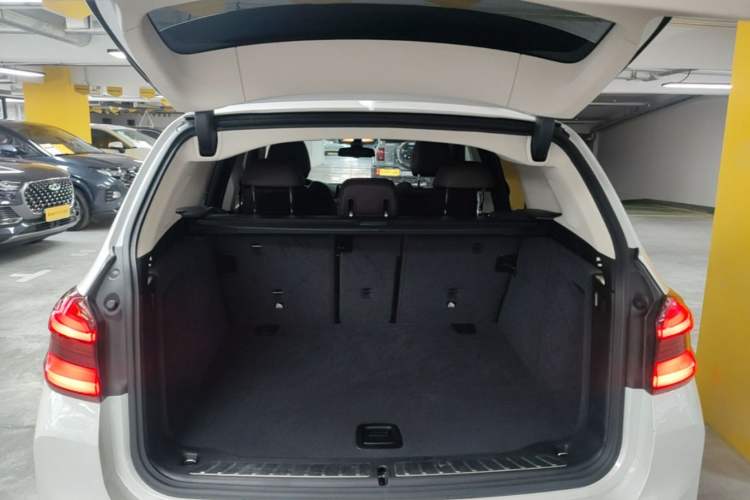 Used BMW iX3 2021 Updated Leading Type Trunk
