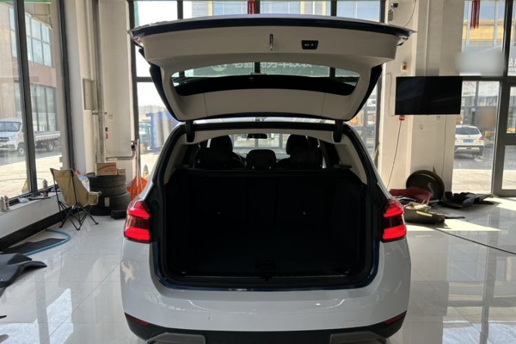 Used BMW iX3 2021 Leading Model Trunk