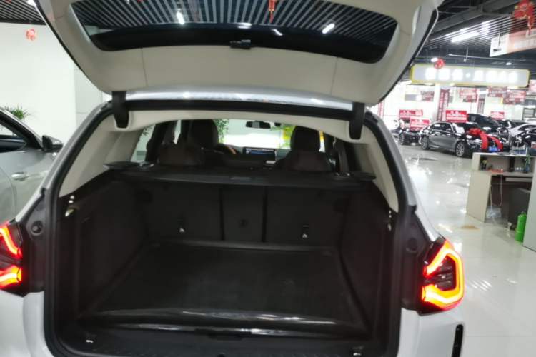Used BMW iX3 2021 Updated Leading Type Trunk