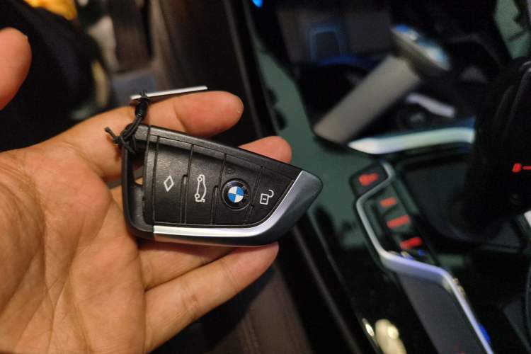 Used BMW iX3 2021 Leading Model Vehicle Key